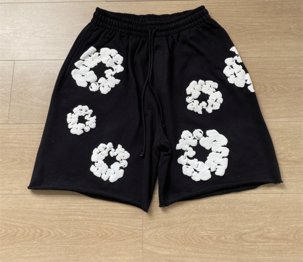 SHORT DENIM TEARS BLACK